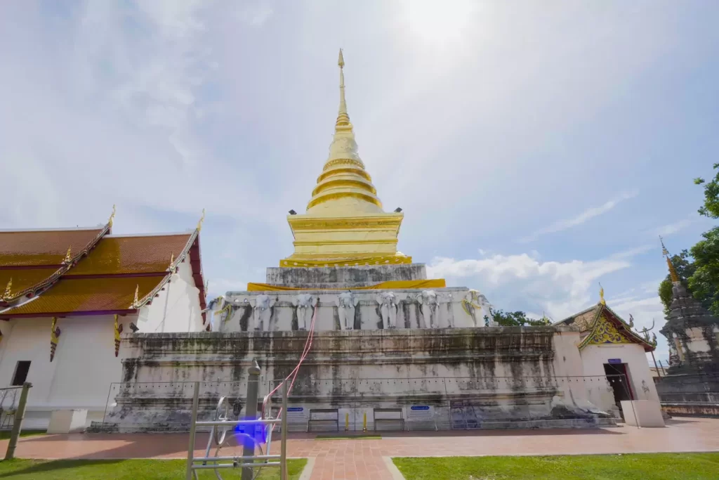 เจดีย์พระธาตุช้างค้ำวรวิหาร