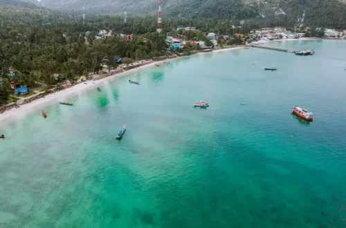 หาดโฉลกหลำ